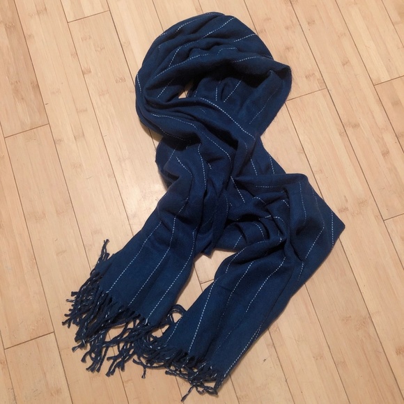 H&M blue scarf wrap - Picture 1 of 2